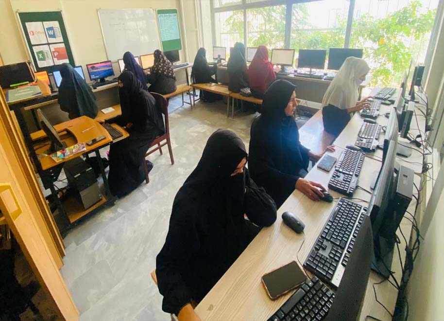 Computer Literacy Program Hunar Ghar Welfare Organization - Skill Training & Community Empowerment